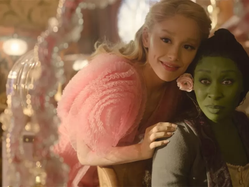 Wicked: l’emozionante bts con Ariana Grande, che voce incredibile