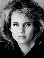 Lori Singer