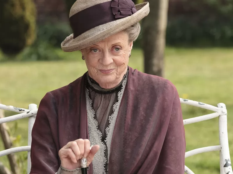 Downton Abbey 3 renderà omaggio a Maggie Smith: ‘Non ci sarà più una come lei’