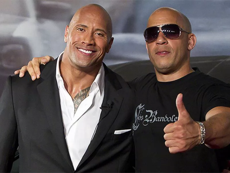 Golden Globes 2025, cosa significa quel breve scambio tra Vin Diesel e Dwayne Johnson?