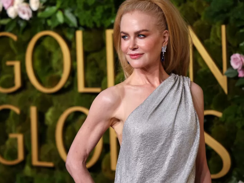 Golden Globes 2025,la battuta a luci rosse che ha fatto arrossire Nicole Kidman