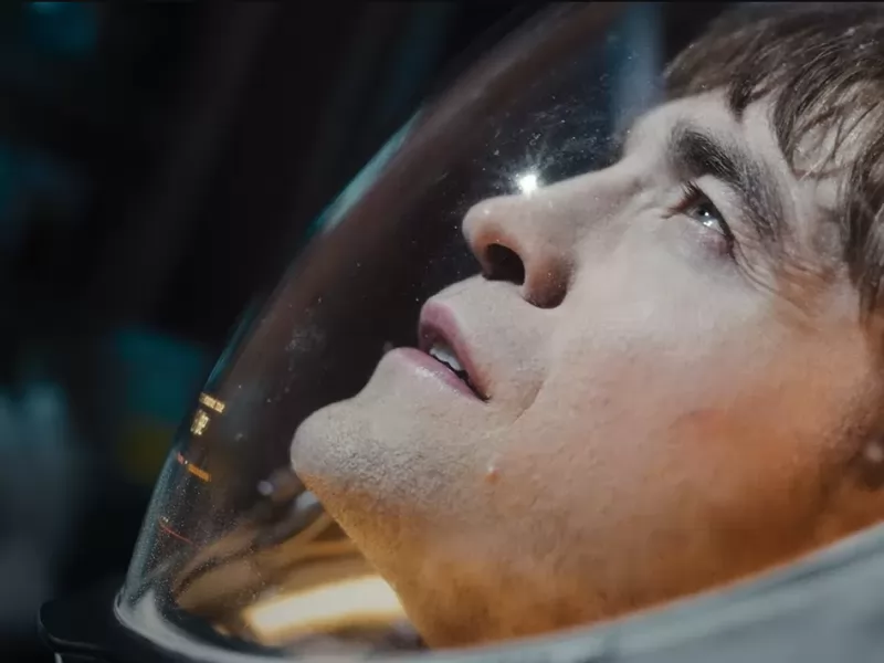 Mickey 17, ci sono infiniti Robert Pattinson nel trailer del film di Bong Joon Ho!